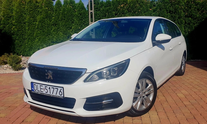 Peugeot 308 cena 40000 przebieg: 174550, rok produkcji 2018 z Legnica małe 137